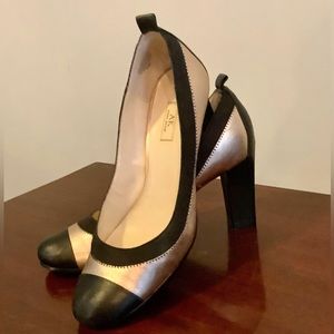 Anne Klein Black and Gold Pumps Heels